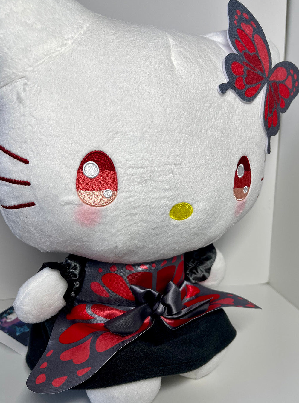Sanrio - Hello Kitty - Cute & Relaxed Romantic Butterflies Large Plushie 30cm